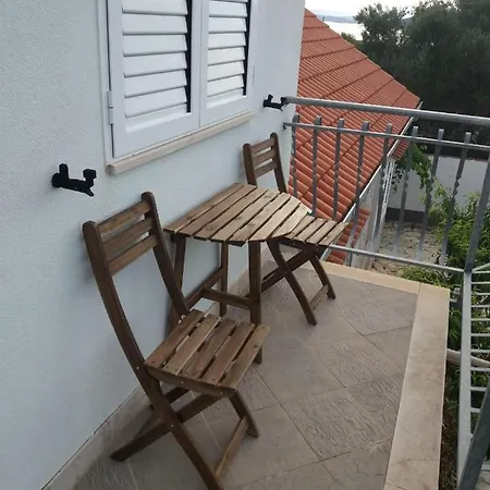 Maisonm *