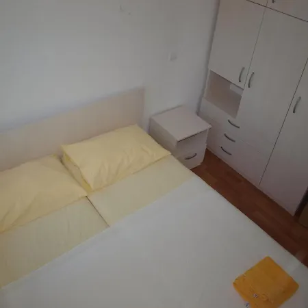 Maisonm Apartamento Drvenik Mali